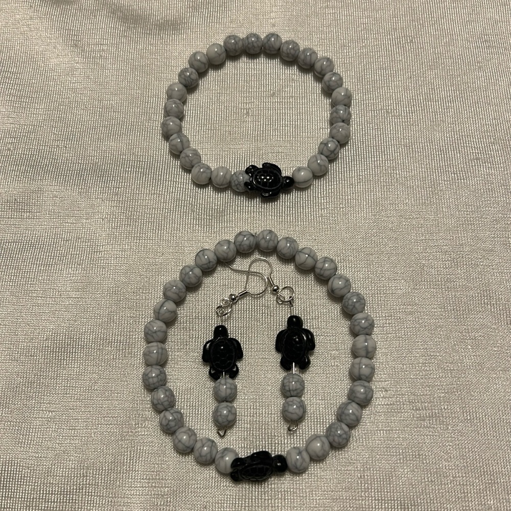Turtle bracelet, ankle and earrings.